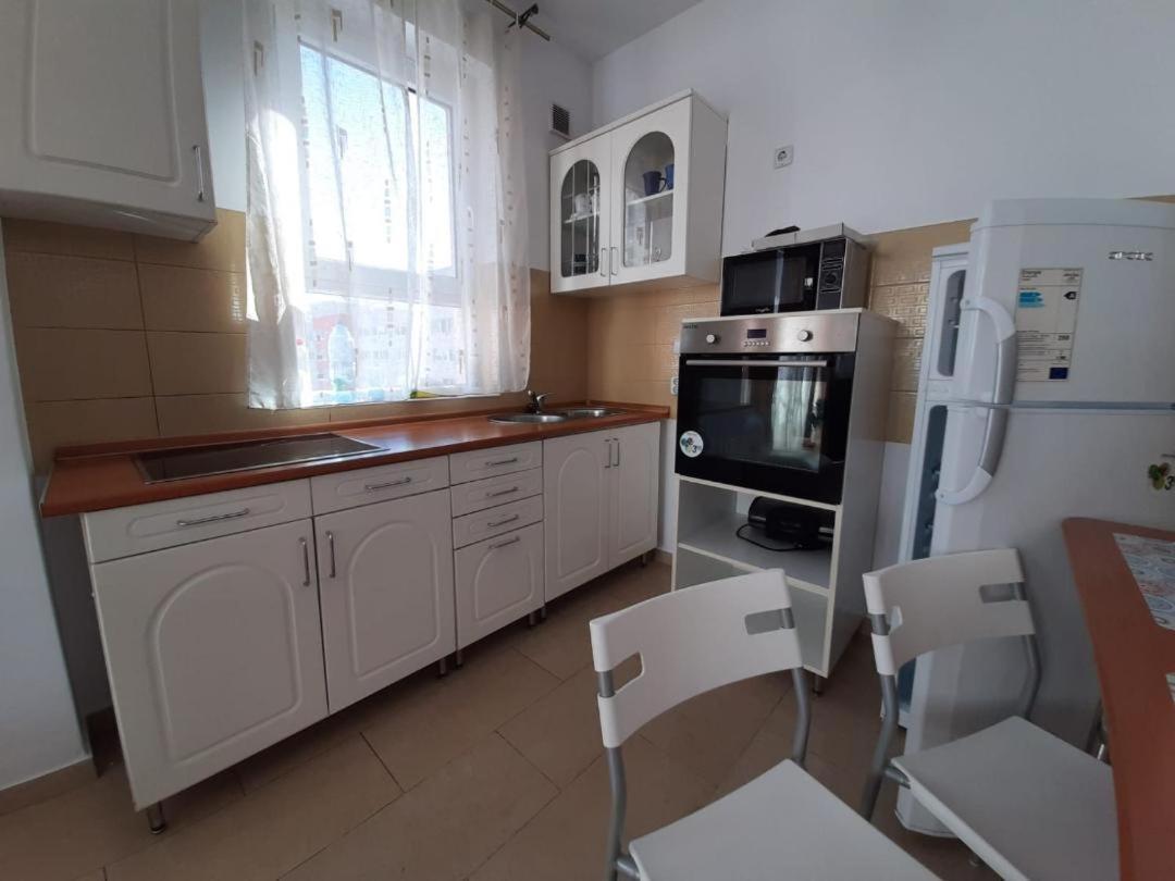Arad Chic Apartament Uta Exteriér fotografie