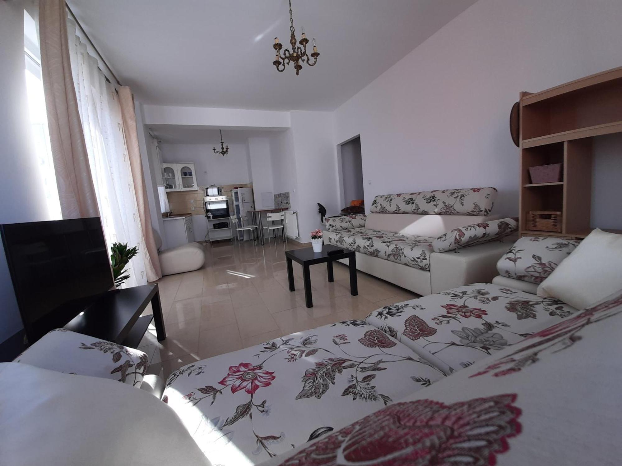 Arad Chic Apartament Uta Exteriér fotografie